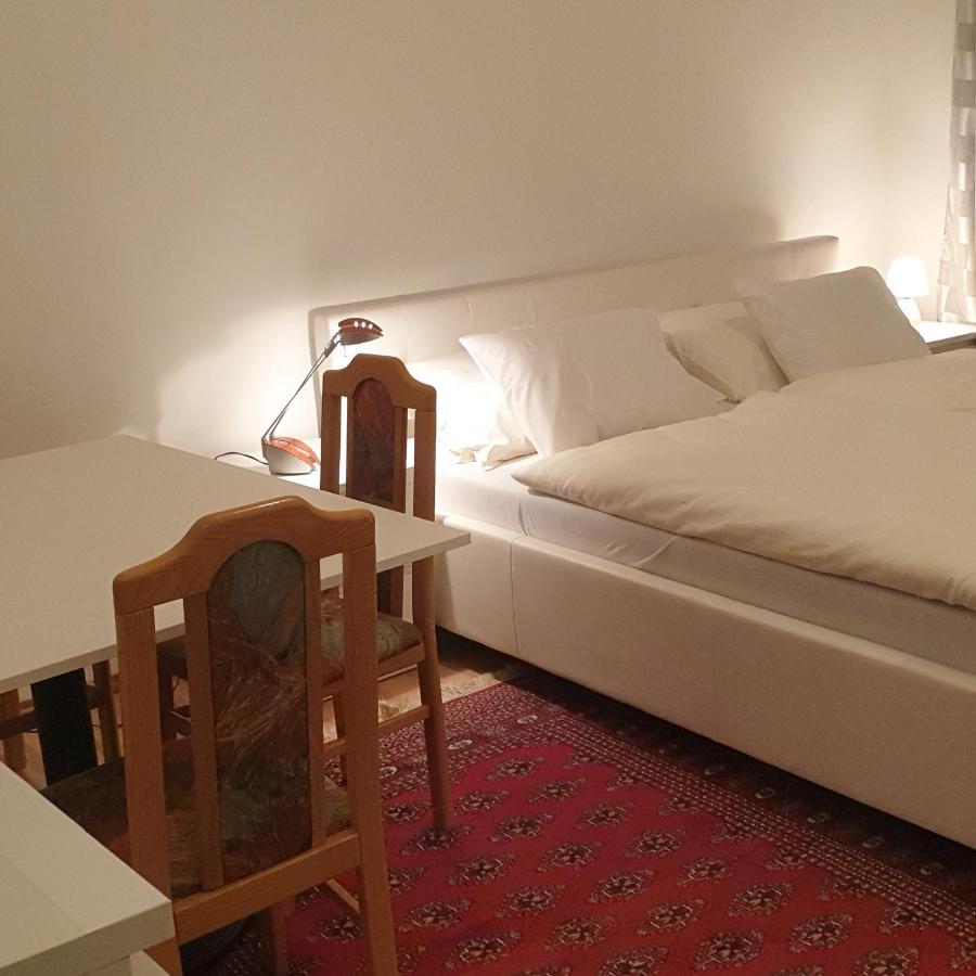 Weisses Appartement Βιέννη Εξωτερικό φωτογραφία