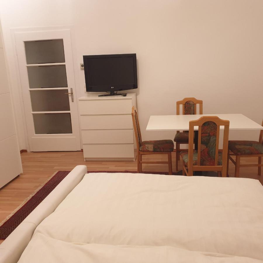 Weisses Appartement Βιέννη Εξωτερικό φωτογραφία